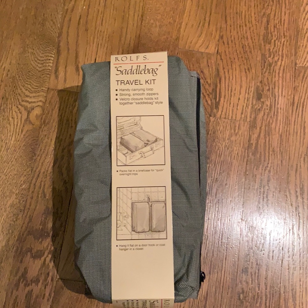 Travel kit by Rolfs